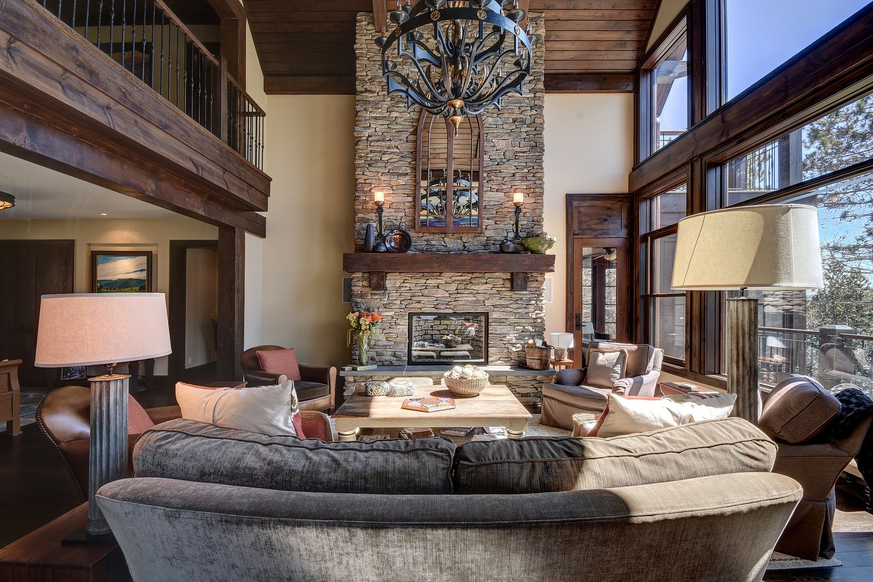 Dream Homes Cozy Luxury Homes in Canada