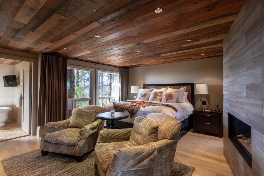 1277 & 1281 Lynn Road, Tofino, BC Sotheby's International Realty Canada